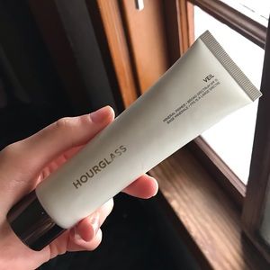 Hourglass Mineral Veil Primer